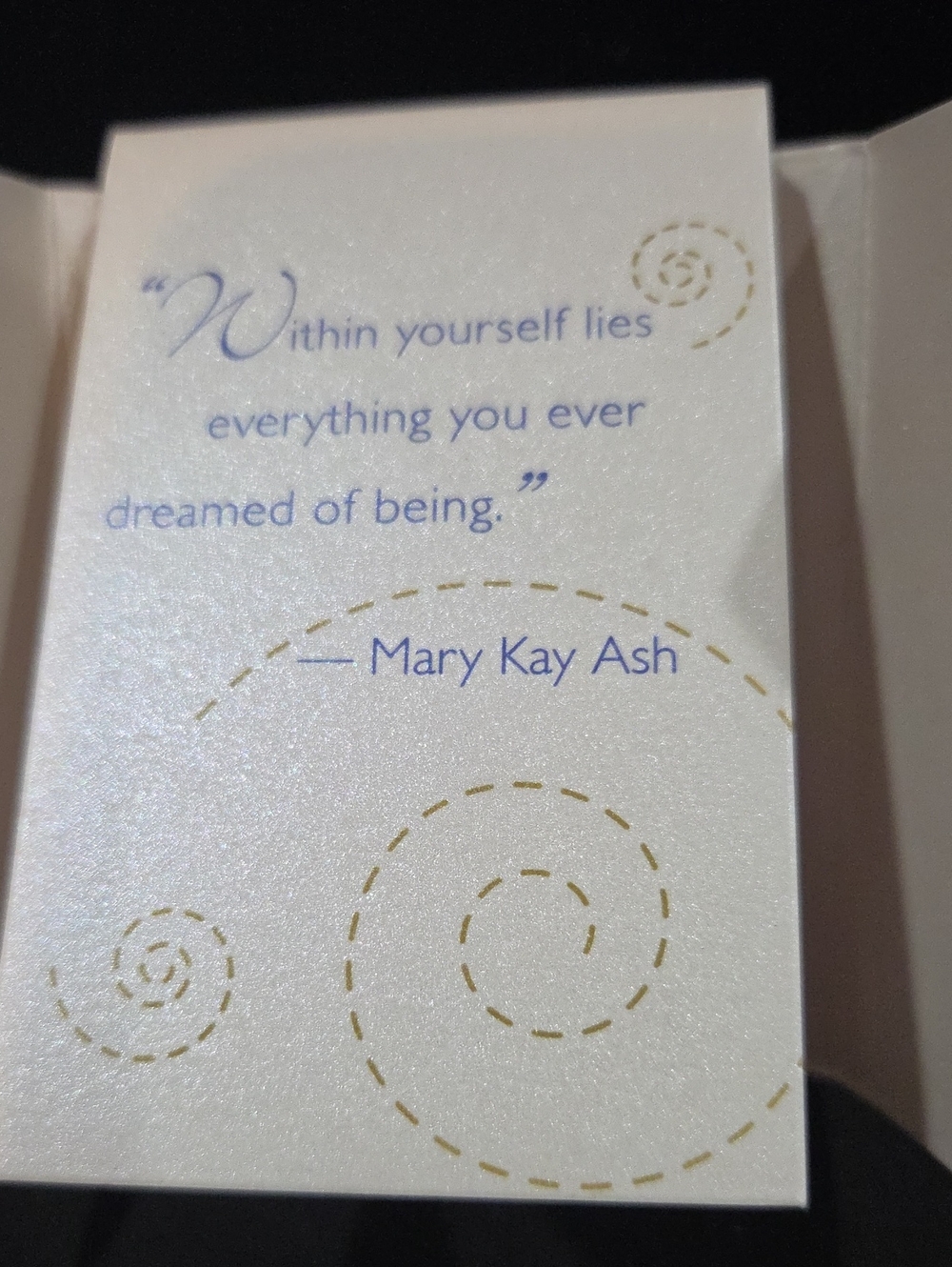 MARY KAY RISING STAR PIN - Picture 2 of 3